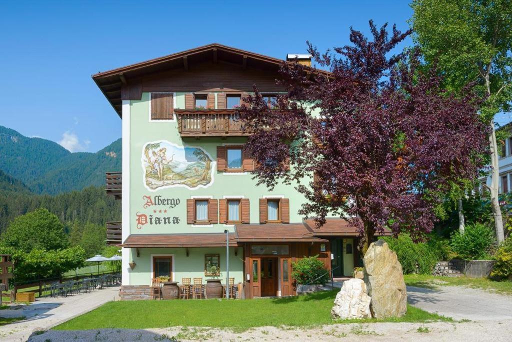 Hotel Diana Auronzo di Cadore Bagian luar foto