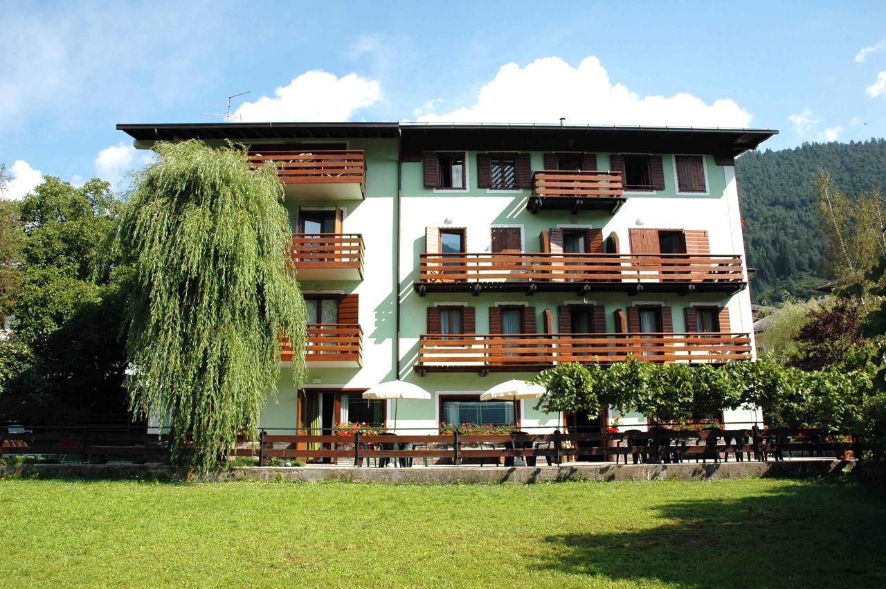 Hotel Diana Auronzo di Cadore Bagian luar foto